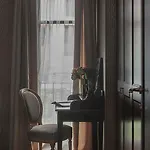 Anna * 奥杰比奥